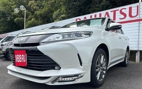 Toyota Harrier, 2019 год, 2 510 000 рублей, 2 фотография