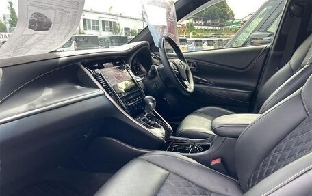 Toyota Harrier, 2019 год, 2 510 000 рублей, 12 фотография