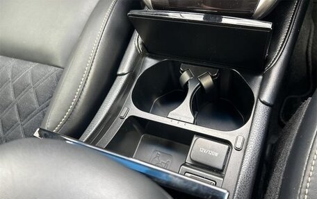 Toyota Harrier, 2019 год, 2 510 000 рублей, 19 фотография