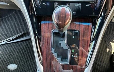 Toyota Harrier, 2016 год, 2 250 000 рублей, 17 фотография