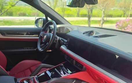 Porsche Cayenne III, 2025 год, 15 800 000 рублей, 7 фотография