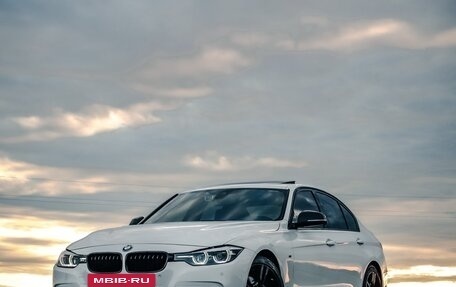 BMW 3 серия, 2018 год, 2 700 000 рублей, 2 фотография