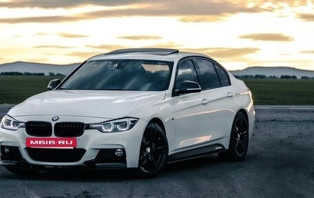 BMW 3 серия, 2018 год, 2 700 000 рублей, 4 фотография