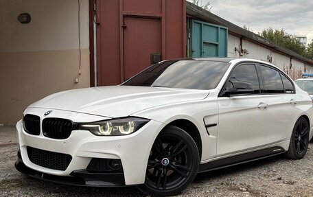 BMW 3 серия, 2018 год, 2 700 000 рублей, 19 фотография