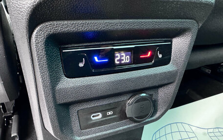 Volkswagen Tiguan II, 2021 год, 3 390 000 рублей, 13 фотография