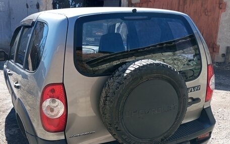 Chevrolet Niva I рестайлинг, 2011 год, 405 000 рублей, 11 фотография