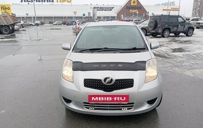 Toyota Vitz, 2005 год, 499 999 рублей, 1 фотография