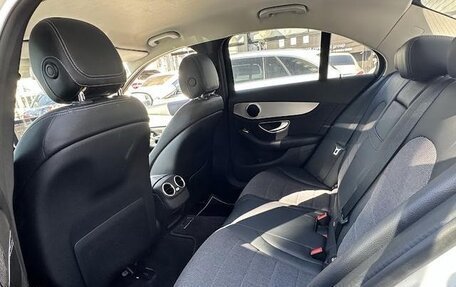 Mercedes-Benz C-Класс, 2017 год, 1 592 000 рублей, 13 фотография