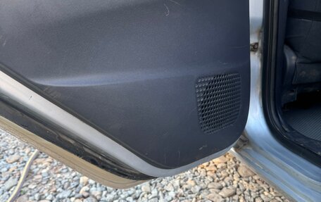 Mitsubishi Colt VI рестайлинг, 2003 год, 320 000 рублей, 7 фотография