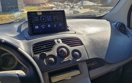 Renault Kangoo II рестайлинг, 2010 год, 670 000 рублей, 2 фотография