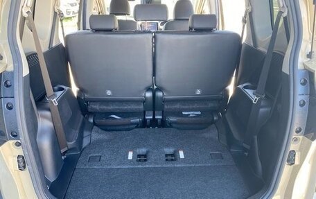 Toyota Sienta II, 2022 год, 1 310 000 рублей, 15 фотография