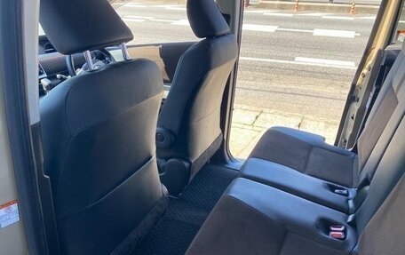 Toyota Sienta II, 2022 год, 1 310 000 рублей, 16 фотография