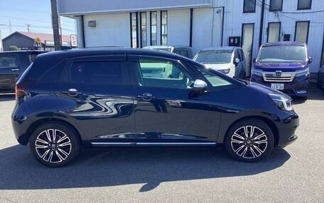 Honda Fit, 2022 год, 1 040 000 рублей, 6 фотография