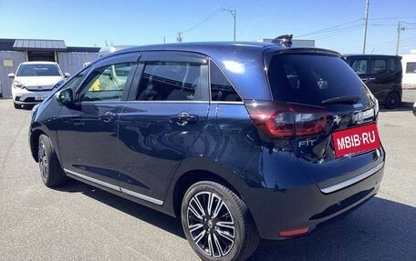 Honda Fit, 2022 год, 1 040 000 рублей, 5 фотография