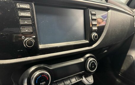 KIA Rio IV, 2018 год, 1 229 000 рублей, 18 фотография