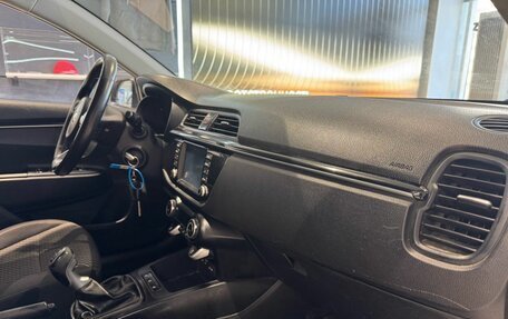 KIA Rio IV, 2018 год, 1 229 000 рублей, 23 фотография