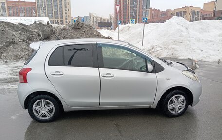 Toyota Vitz, 2005 год, 499 999 рублей, 4 фотография
