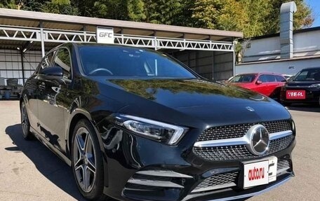 Mercedes-Benz A-Класс, 2018 год, 1 427 000 рублей, 19 фотография