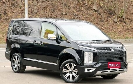 Mitsubishi Delica D:5 I, 2022 год, 2 700 000 рублей, 7 фотография