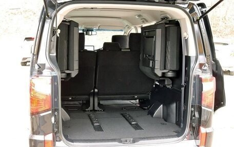 Mitsubishi Delica D:5 I, 2022 год, 2 700 000 рублей, 37 фотография