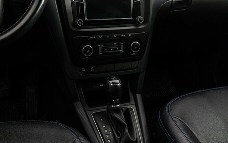 Skoda Yeti I рестайлинг, 2017 год, 1 049 000 рублей, 13 фотография