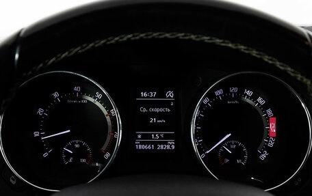 Skoda Yeti I рестайлинг, 2017 год, 1 049 000 рублей, 19 фотография