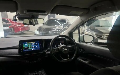 Nissan Note, 2022 год, 1 997 000 рублей, 23 фотография