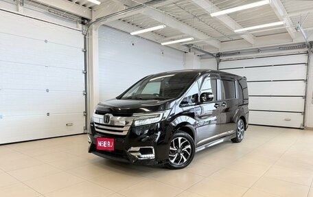 Honda Stepwgn IV, 2019 год, 2 349 000 рублей, 1 фотография