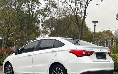 MG 5, 2022 год, 1 074 000 рублей, 2 фотография