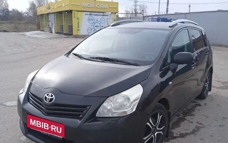 Toyota Verso I, 2011 год, 650 000 рублей, 4 фотография