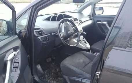 Toyota Verso I, 2011 год, 650 000 рублей, 10 фотография