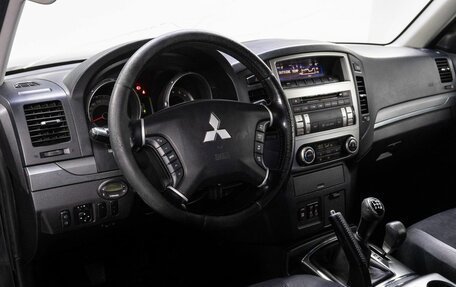 Mitsubishi Pajero IV, 2007 год, 1 330 000 рублей, 10 фотография