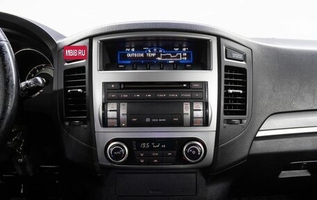 Mitsubishi Pajero IV, 2007 год, 1 330 000 рублей, 20 фотография