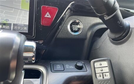 Honda Stepwgn IV, 2021 год, 2 058 000 рублей, 14 фотография