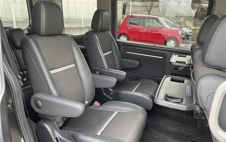 Honda Stepwgn IV, 2021 год, 2 058 000 рублей, 17 фотография