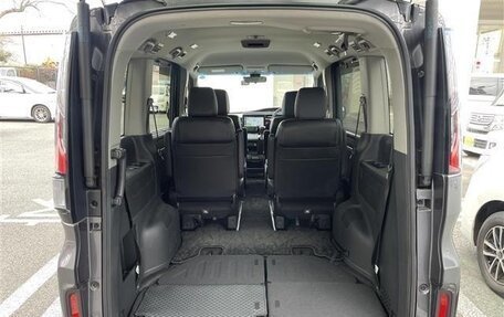 Honda Stepwgn IV, 2021 год, 2 058 000 рублей, 21 фотография