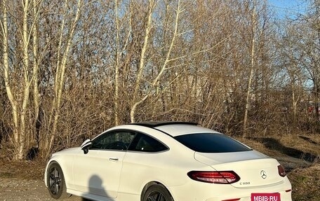 Mercedes-Benz C-Класс, 2020 год, 4 200 000 рублей, 3 фотография