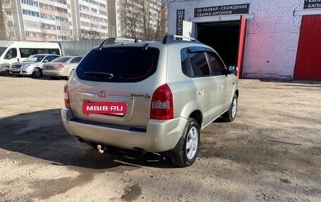 Hyundai Tucson III, 2004 год, 850 000 рублей, 7 фотография