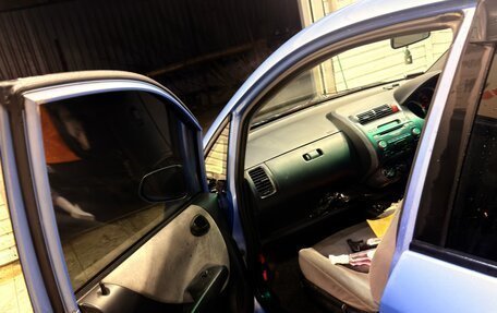 Honda Fit III, 2002 год, 275 000 рублей, 9 фотография