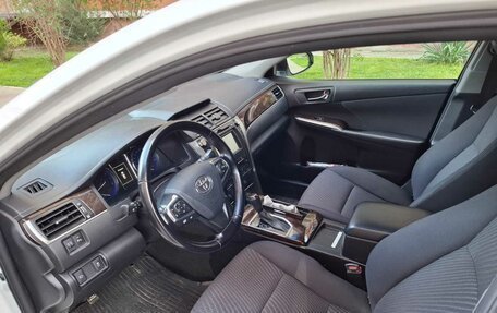 Toyota Camry, 2016 год, 2 160 000 рублей, 6 фотография