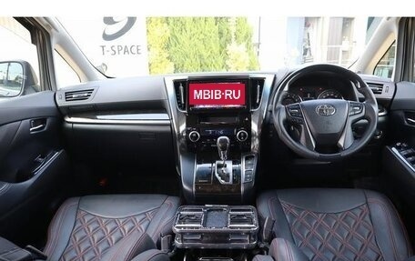 Toyota Alphard III, 2017 год, 5 700 000 рублей, 12 фотография