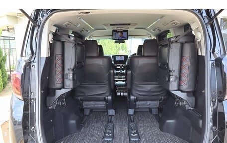 Toyota Alphard III, 2017 год, 5 700 000 рублей, 17 фотография