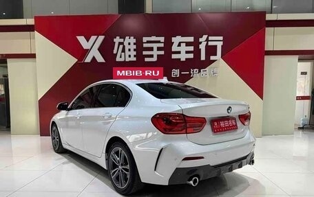 BMW 1 серия, 2022 год, 1 663 000 рублей, 4 фотография