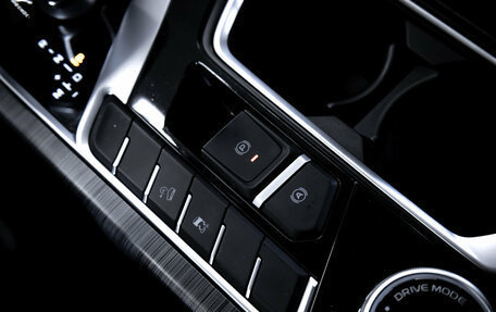 Geely Tugella FY11, 2023 год, 2 650 000 рублей, 26 фотография