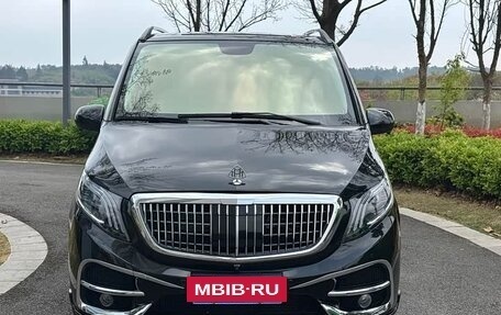 Mercedes-Benz Vito, 2022 год, 5 440 000 рублей, 2 фотография