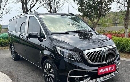 Mercedes-Benz Vito, 2022 год, 5 440 000 рублей, 3 фотография