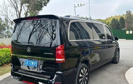 Mercedes-Benz Vito, 2022 год, 5 440 000 рублей, 4 фотография