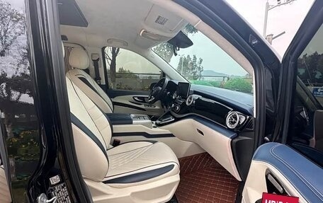 Mercedes-Benz Vito, 2022 год, 5 440 000 рублей, 8 фотография