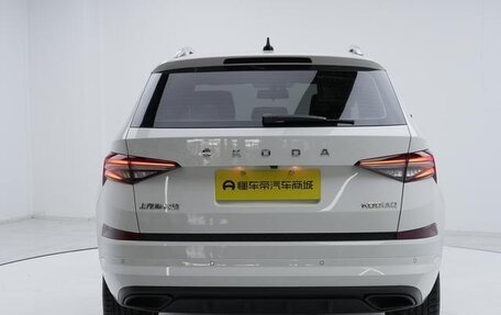 Skoda Kodiaq I, 2025 год, 3 600 008 рублей, 6 фотография