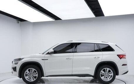 Skoda Kodiaq I, 2025 год, 3 600 008 рублей, 8 фотография